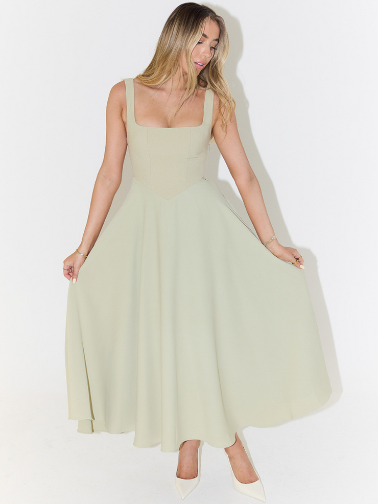 Serafina™ | Vestido de Silueta Romántica