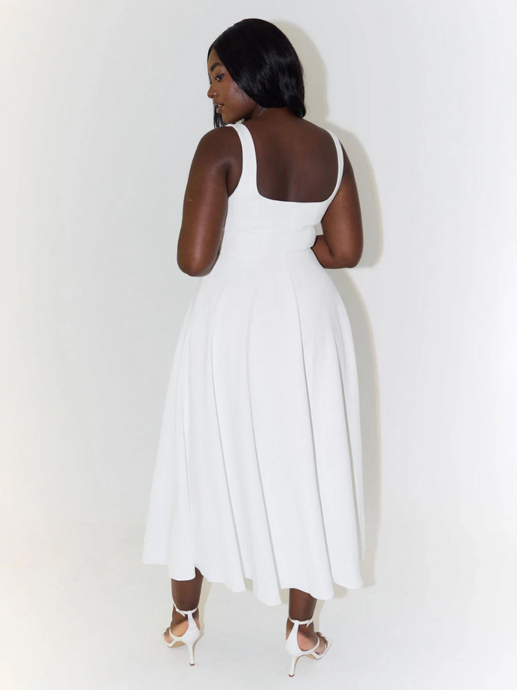 Serafina™ | Vestido de Silueta Romántica