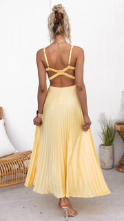 Alma™ | Vestido de Verano Plisado en Amarillo