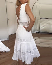 María™ | Elegante Vestido de Encaje con Escote en V