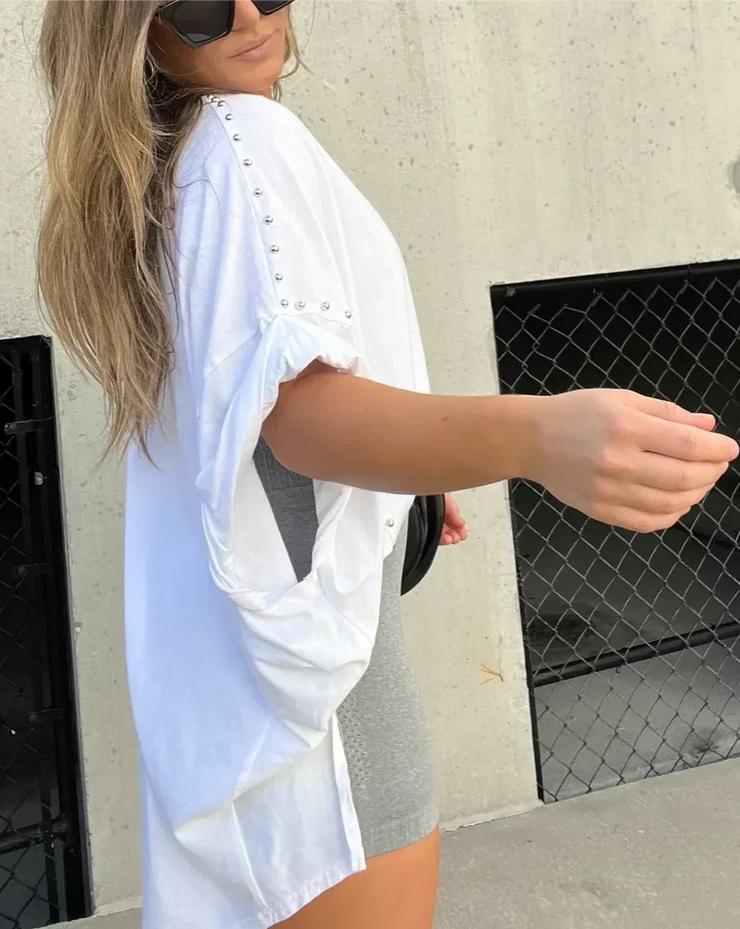 Jordana™ | Camiseta Oversize con Tachuelas